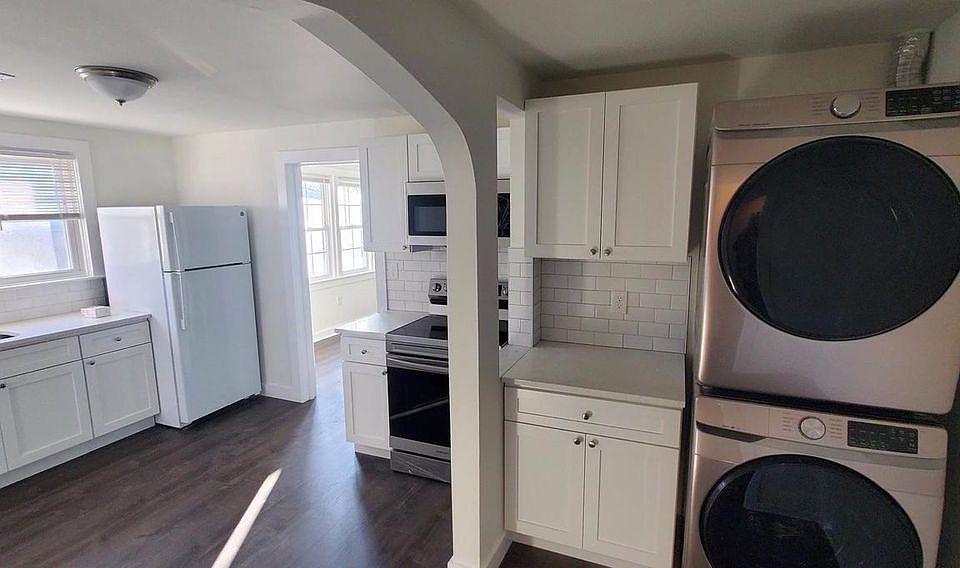 1st image of 1084 S Hanover St Floor 2