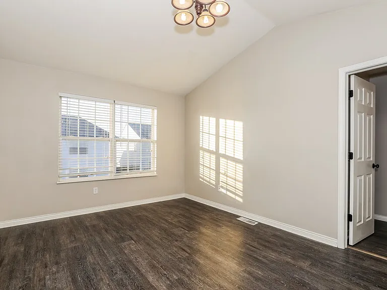 6379 McKee Dr — Photo 5