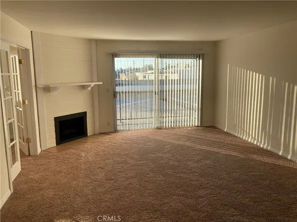 8505 Columbus Ave Unit 211, North Hills, CA 91343