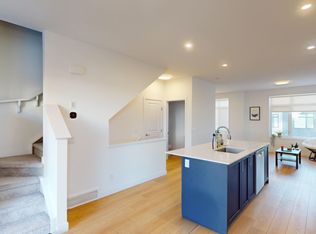 8535 19th Ave SE #307, Calgary, AB T2B0A5