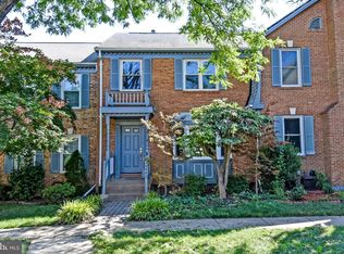 4543 Sawgrass Ct, Alexandria, VA 22312