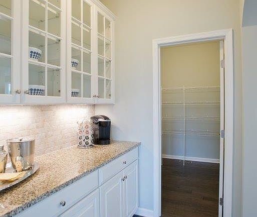 3rd image of 53 Stoneledge Way