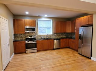 4851 N Rockwell St APT 2, Chicago, IL 60625