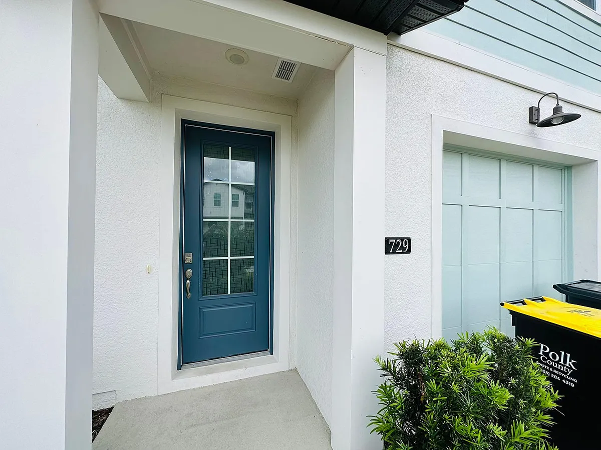 Building Photo - 729 Benoi Dr