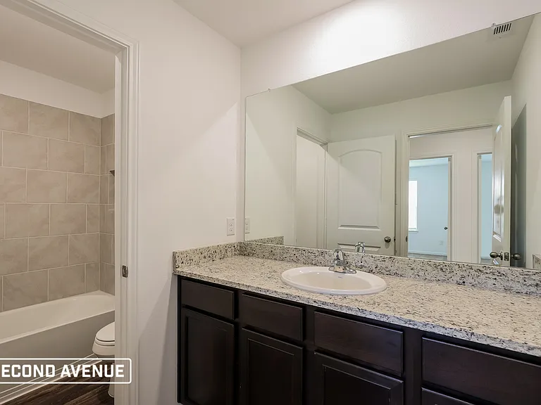 3158 Jackson Smt — Photo 14