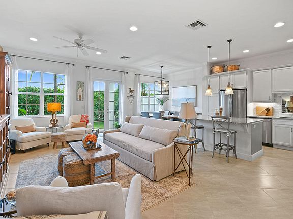4th image of 104 Ocean Breeze Drive