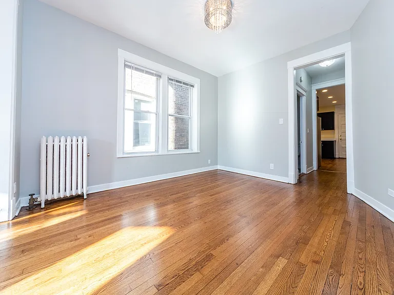 1204 Lexington — Photo 14