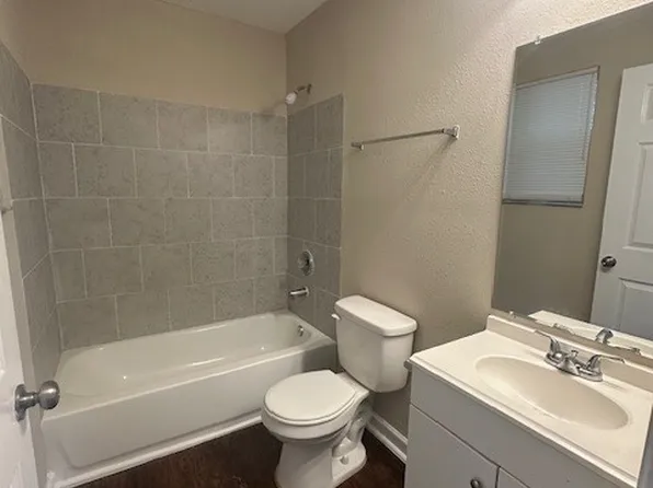 1585 W 17th St, Jacksonville, FL 32209