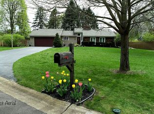 182 Moonwood Trl, Battle Creek, MI