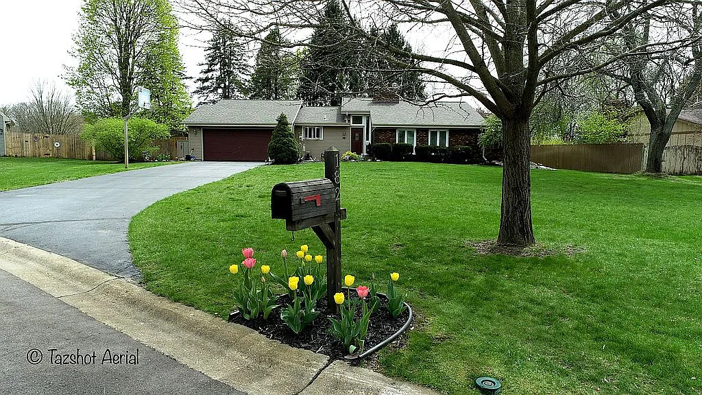182 Moonwood Trl photo 1