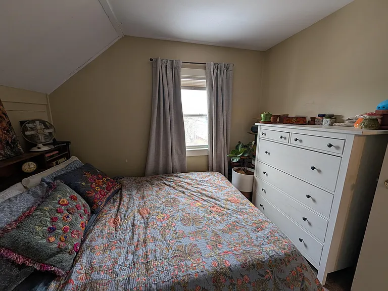 73 Highland St — Photo 11