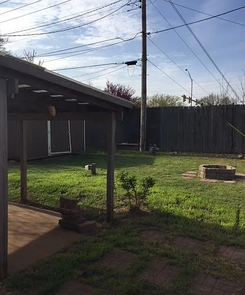 2432 NW 54th St — Photo 10