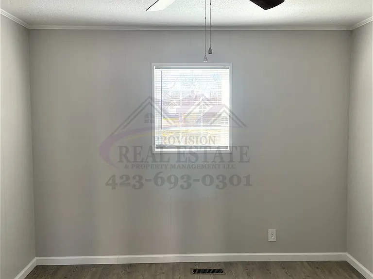 925 Lowery St NE — Photo 8