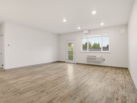 3rd image of 15922 E Valleyway Ave #101B