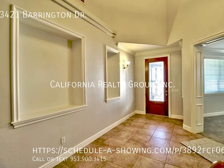 33421 Barrington Dr — Photo 7