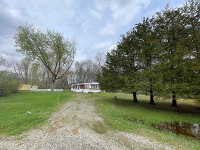 727 Red Oaks Dr, Howell, MI, 48843