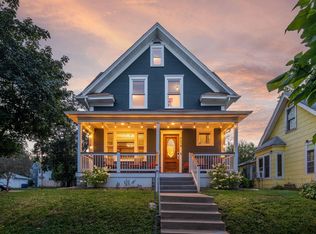 807 Cherokee Ave, Saint Paul, MN 55107