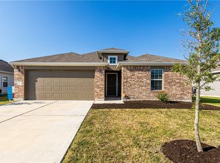 103 Helen Rd, Hutto, TX 78634