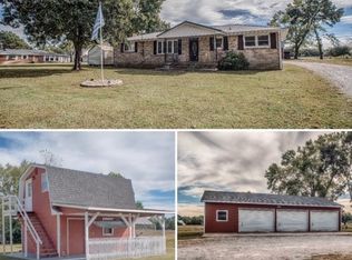 4065 Eastbrook Rd, Estill Springs, TN 37330