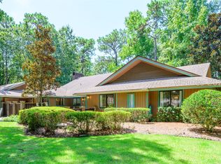 9 Shadewood Ln, Hilton Head Island, SC 29926