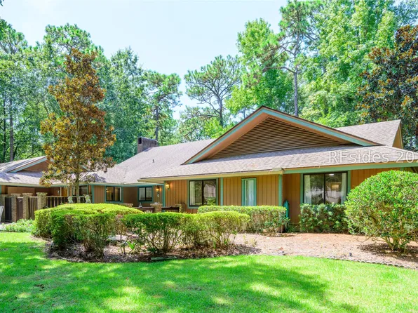 9 Shadewood Ln, Hilton Head Island, SC 29926