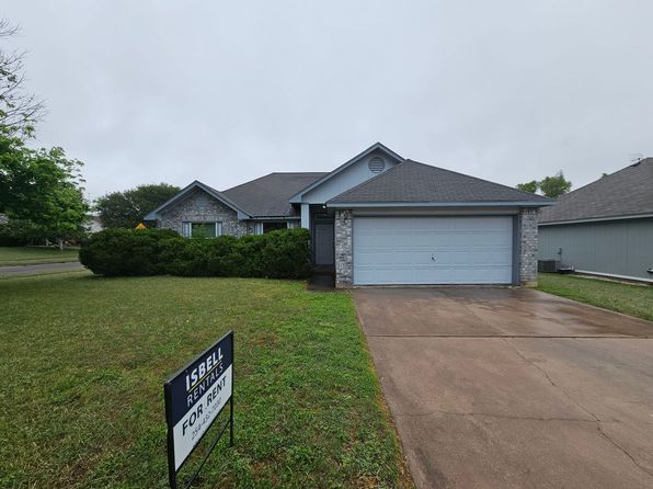 2606 Remington Dr