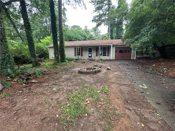 2612 Ramblewood Ct, Acworth, GA 30102