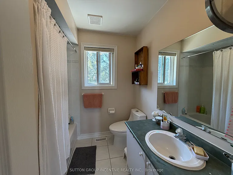 Shaina Ct — Photo 19