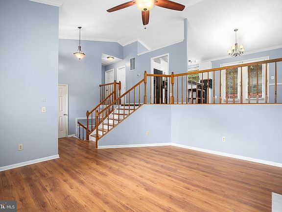 4th image of 11609 Kenton Dr