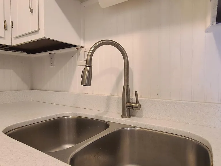 Quartz countertop