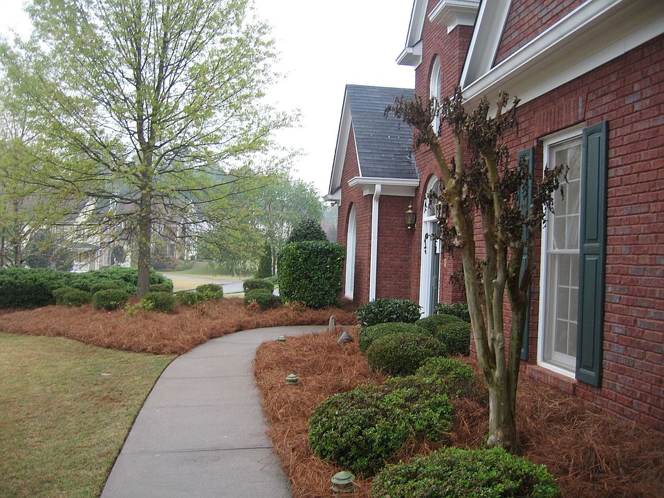 2nd image of 2005 Hembree Grove Dr