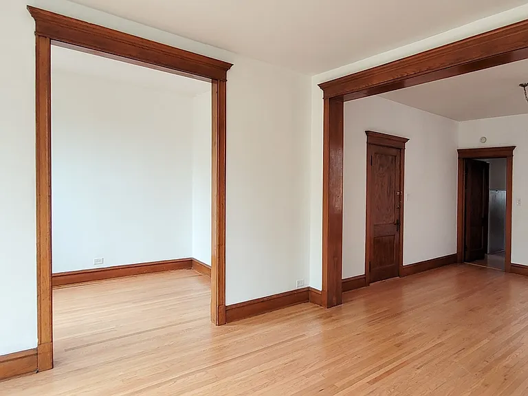 2248 W Iowa St #2 — Photo 4
