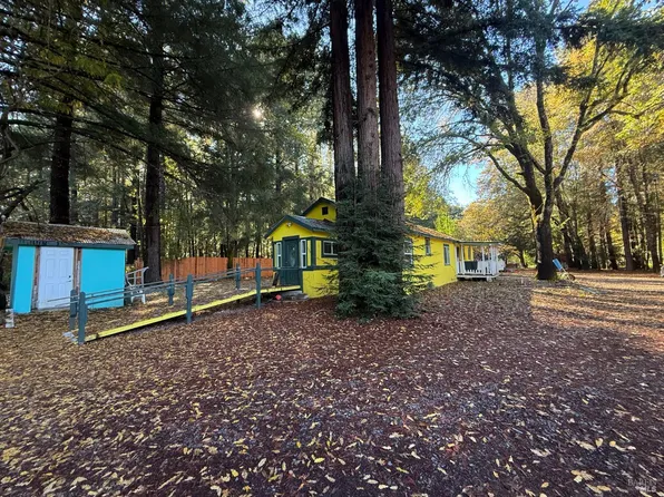 770 Branscomb Road, Laytonville, CA 95454