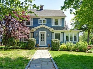 5426 Main St, Trumbull, CT 06611