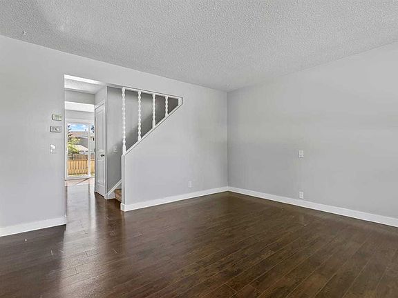 5th image of 767 N Whitehill Way NE