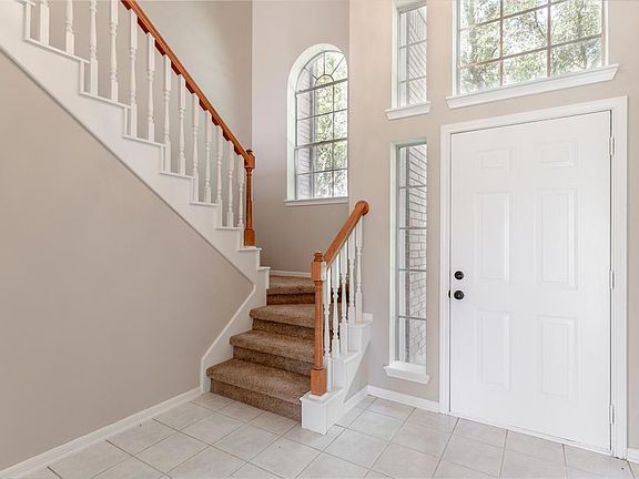3rd image of 4330 E Meadows Dr