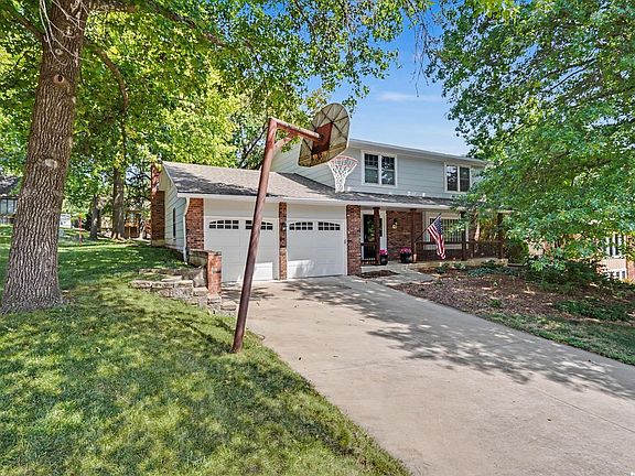 2nd image of 3200 Longhorn Dr