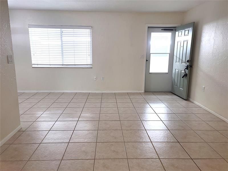525 Manatee Ct Venice, FL, 34285 Apartments for Rent Zillow