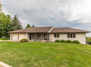 900 10th Ave, New Glarus, WI 53574