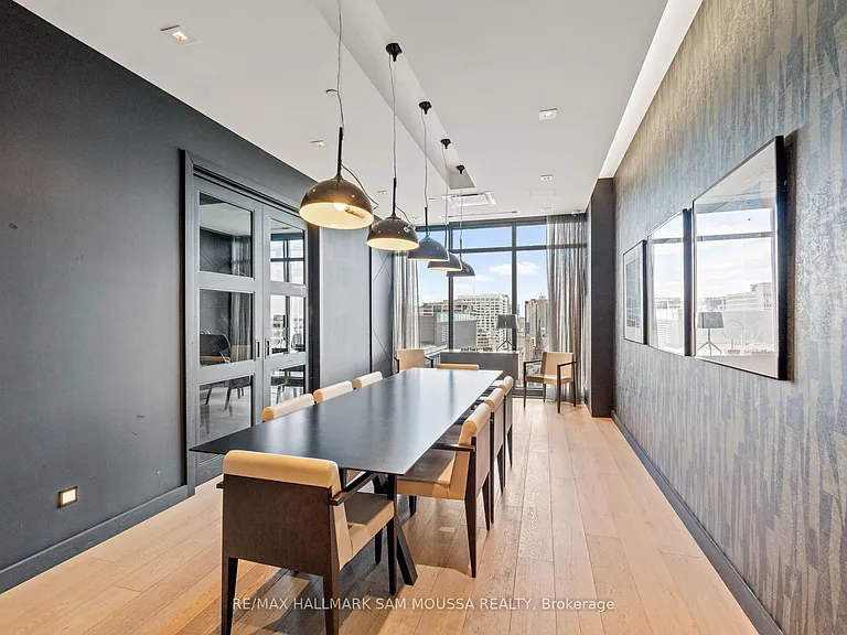 255 Bay St #1208 — Photo 34