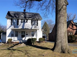 2370 Castlewood Dr, Toledo, OH 43613