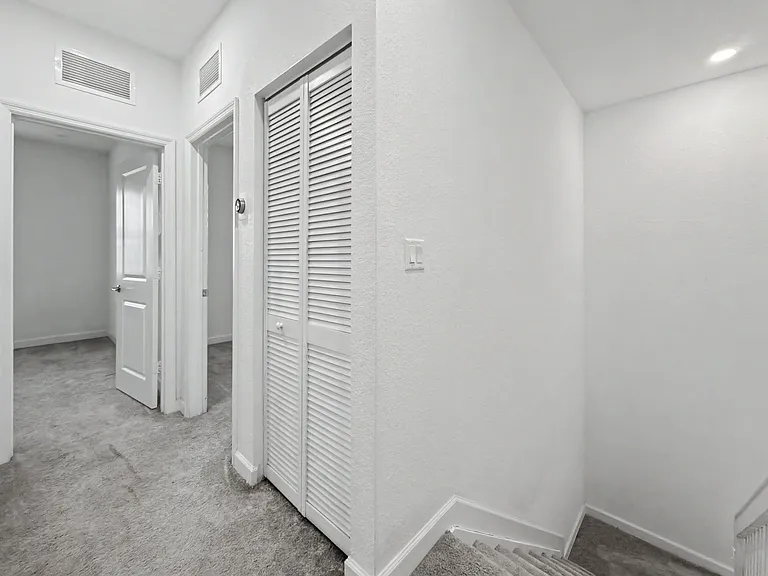 2644 SE 15th Ct — Photo 18