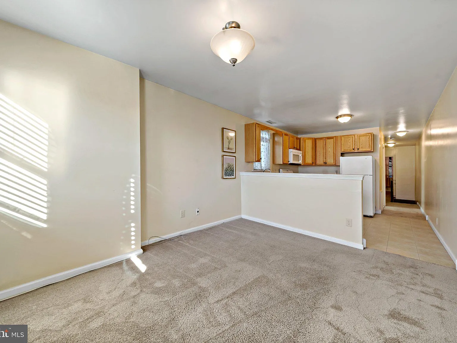 1 bed, 1.0 bath, 711 sqft, $1,400 — Photo 3