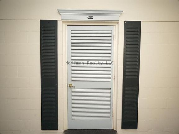 2nd image of 3325 Bayshore Blvd Unit D28