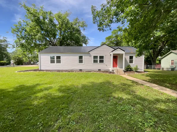 948 Oak St, Lewisburg, TN 37091