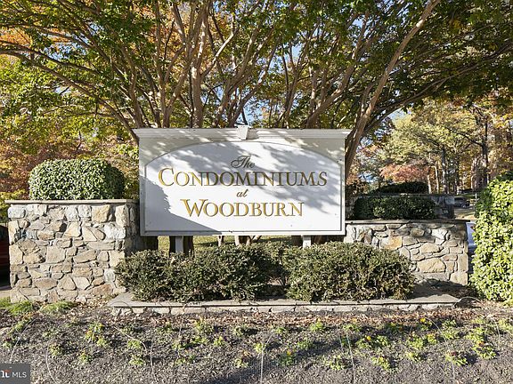 2nd image of 3354 Woodburn Rd APT 14