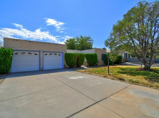 3224 May Cir SE, Rio Rancho, NM 87124