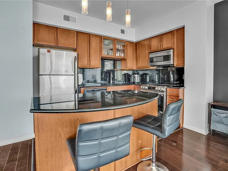 1237 Washington Ave #512 — Photo 13
