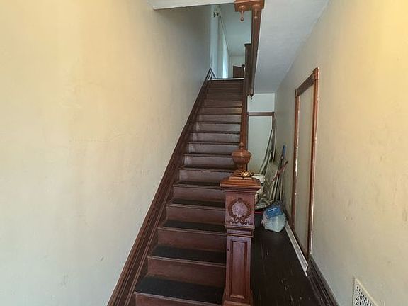 4th image of 1501 W Turner St #2