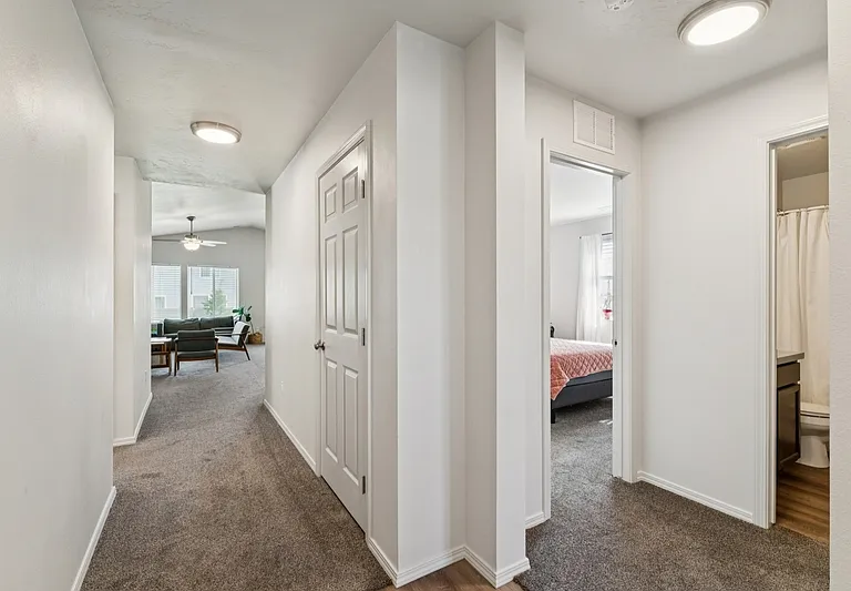 8316 E Conant St — Photo 6